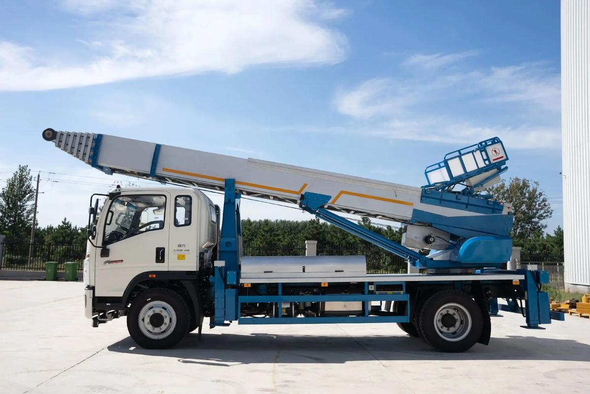 青白江云梯上料车租赁费用